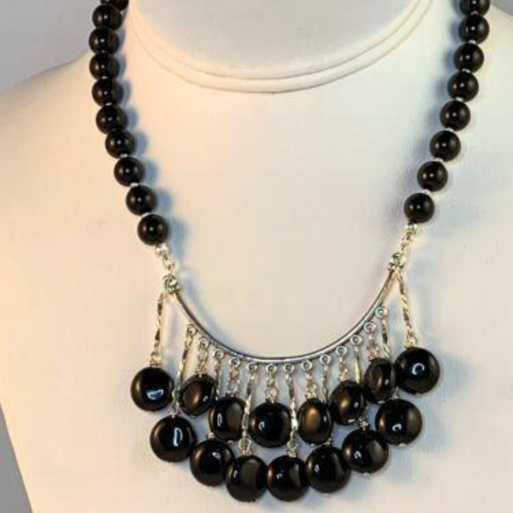 Silver Tone With Black Onyx Beads Choker Bib Necklace (NA93)
